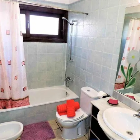 Baroli Huge Private Heated Pool * Playa Blanca (Lanzarote)