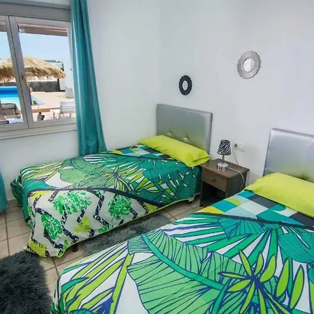 Vila Baroli Huge Private Heated Pool